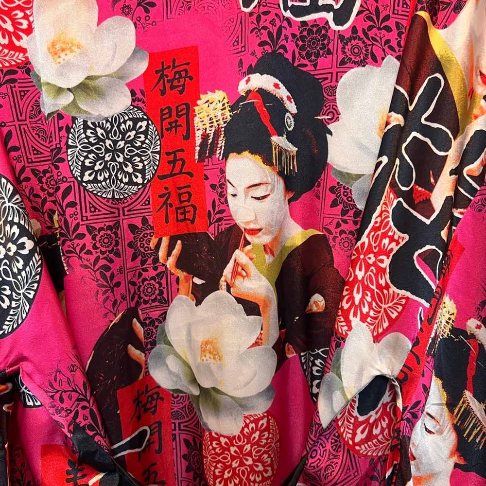 Women’s Vintage pink Kimono!! Beautiful! - Picture 13 of 15